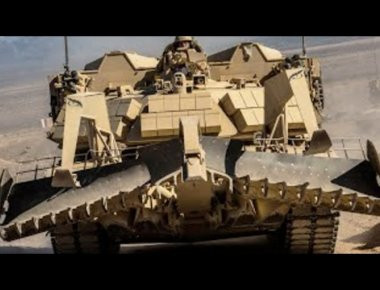 Βίντεο: Το ισχυρό M1 Abrams σε επιθέσεις στην έρημο!